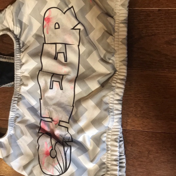 Cheer sports bra - Picture 2 of 3